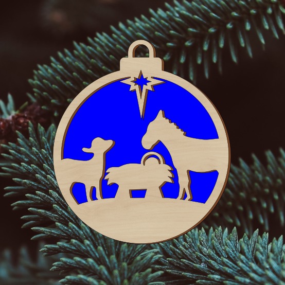 Dřevěná vánoční ozdoba s křesťanským motivem