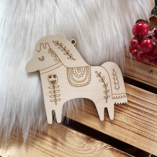 Dřevěná vánoční ozdoba k dokreslení