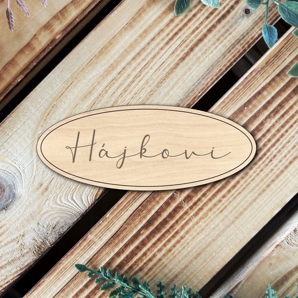 Dřevěná jmenovka na dveře