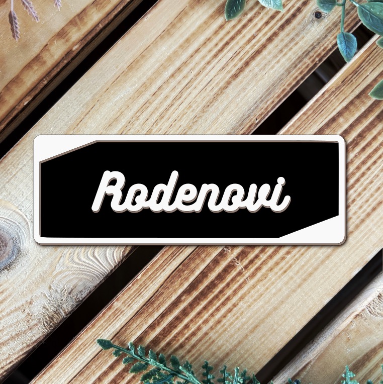 Dřevěná jmenovka na dveře