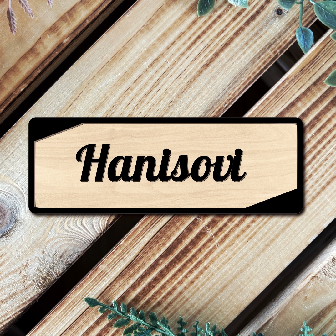 Dřevěná jmenovka na dveře