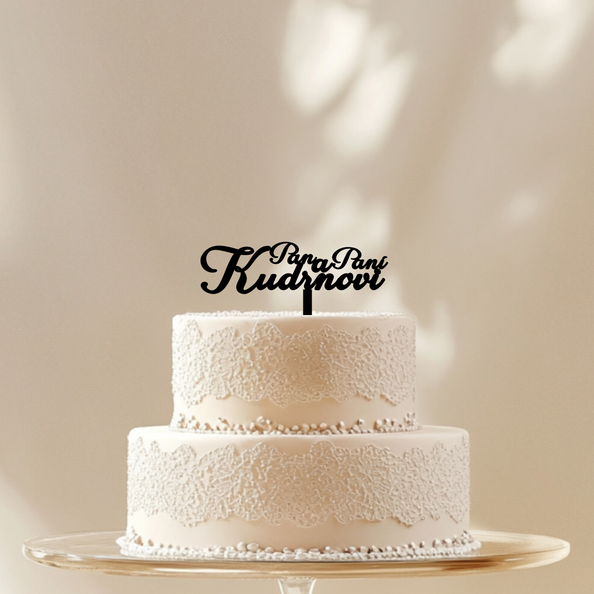 Svatební zápich do dortu s příjmením