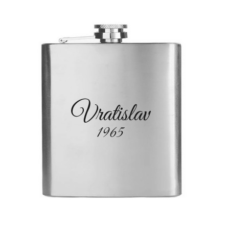 Placatka se jménem a ročníkem