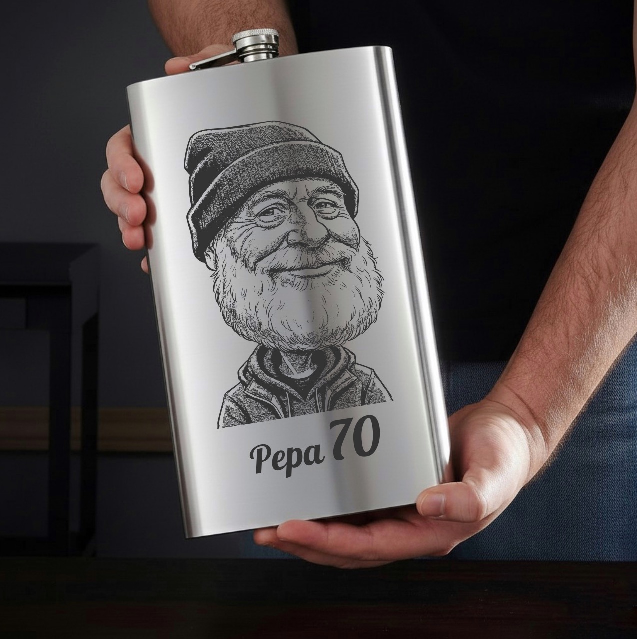 Obří placatka s karikaturou bez pozadí podle vaší fotky