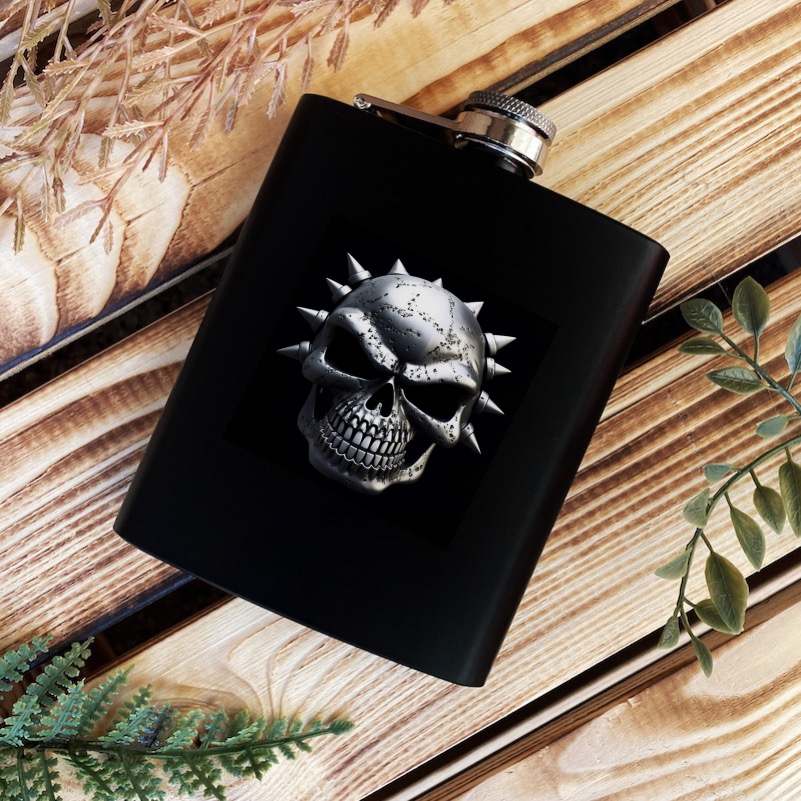 Černá placatka s lebkou