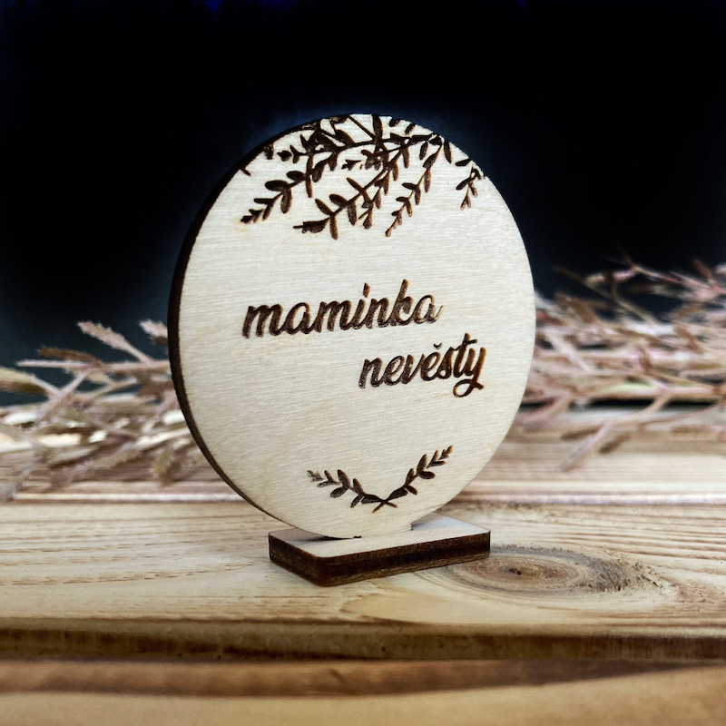 Jmenovka na svatební stůl