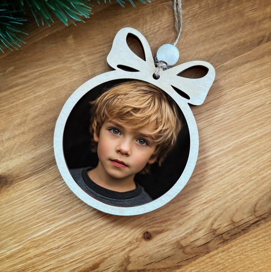 Vánoční ozdoba s vlastní fotkou