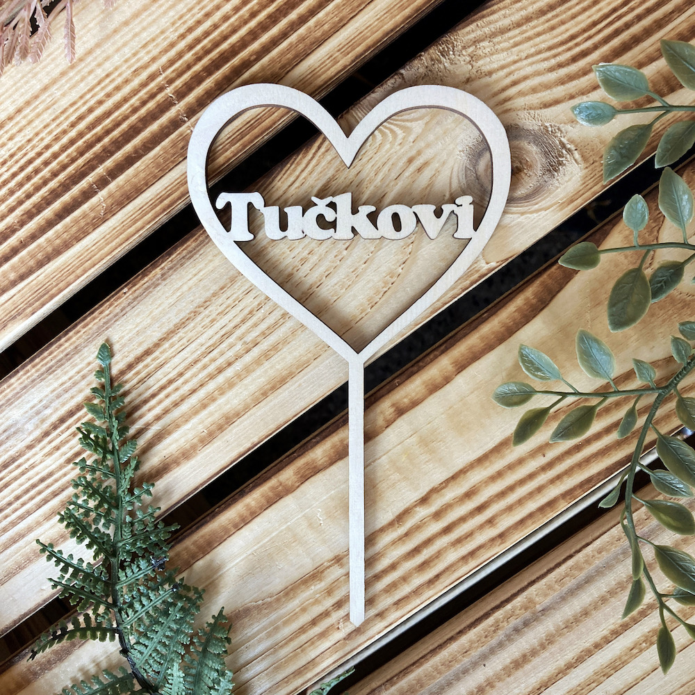 Svatební zápich do dortu s příjmením