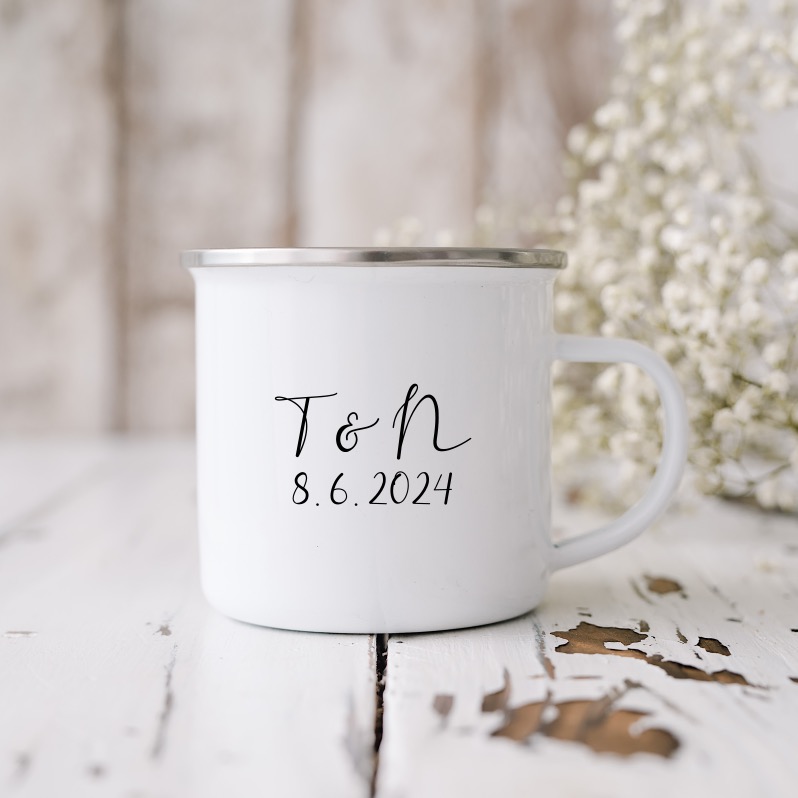 Svatební plecháček s iniciály