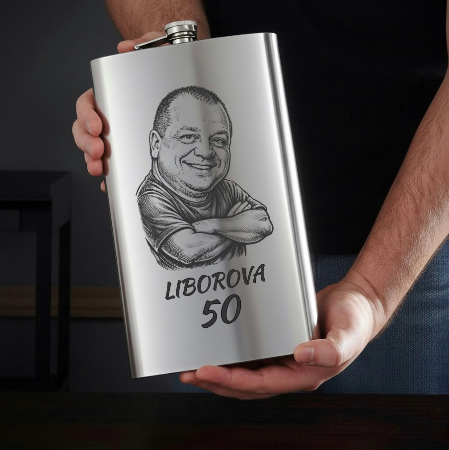 Obří placatka s karikaturou bez pozadí podle vaší fotky