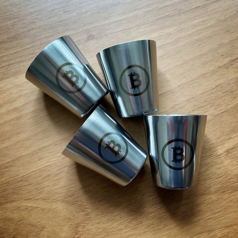 Placatka v dárkové sadě - Bitcoin