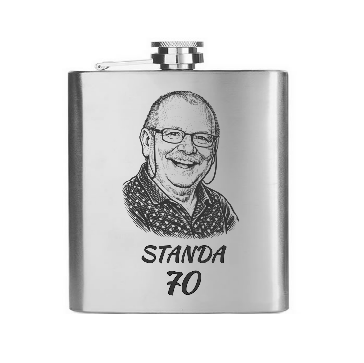 Placatka s karikaturou z vlastní fotky