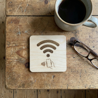 NFC destička pro připojení k WiFi